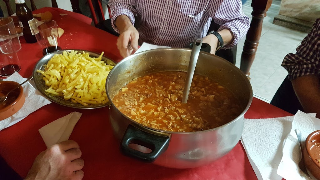 Cafe Bar Los Pericones