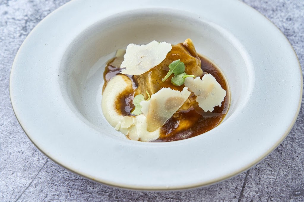 Restaurante LA ROCA BOADILLA — Comida y bebida