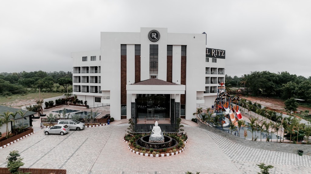 Royal Ritz Resort