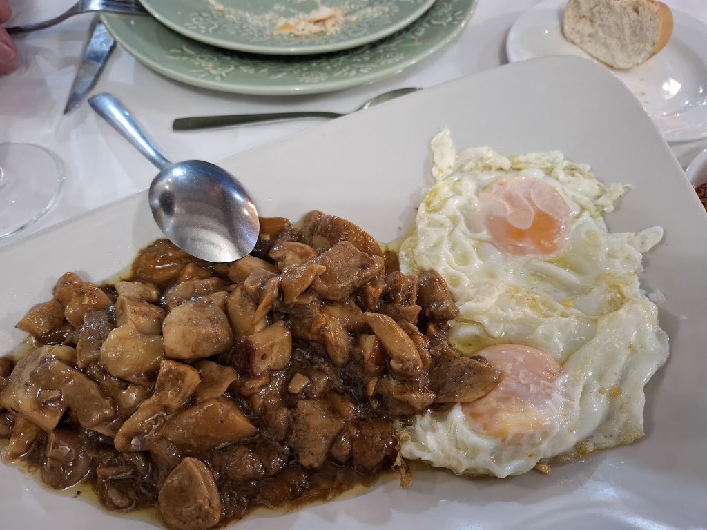 Restaurante Don Quijote — Comida y bebida
