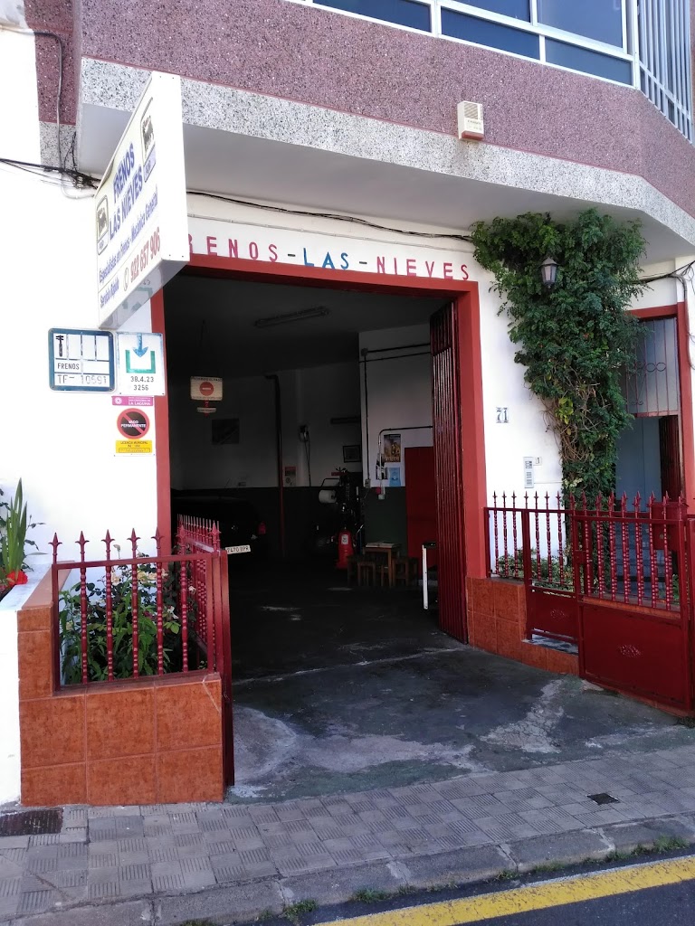 Frenos las Nieves — Exterior