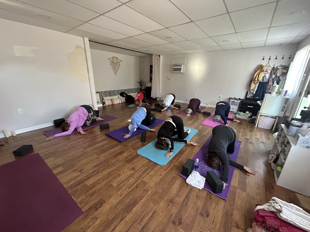  Sunnie Vibes Studio Yoga & Wellness