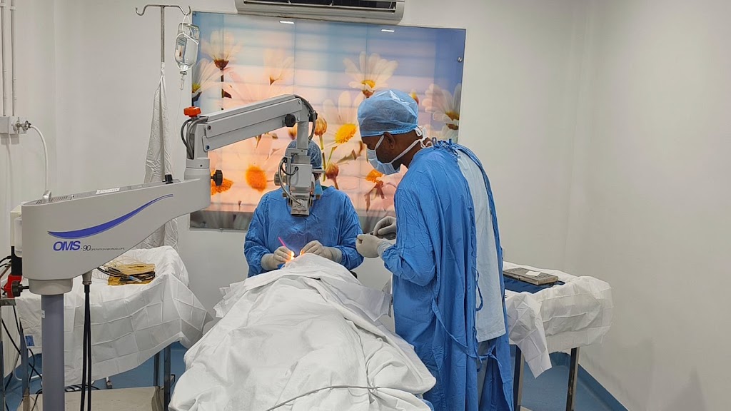 Sudarshan Eye Hospital Best Eye Hospital In Indore Eye Specialist Cataract Glaucoma Lasik Eye Surgery Indore