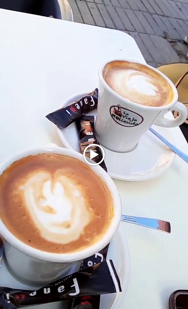 Cafe La Vieja Molienda — Videos