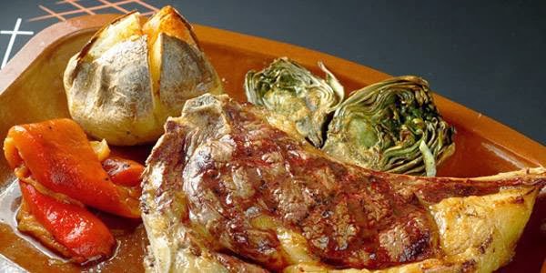 Tips Restaurant — Comida y bebida