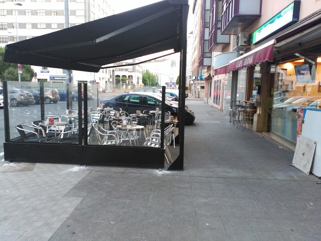 Cafe Aroma — Del propietario
