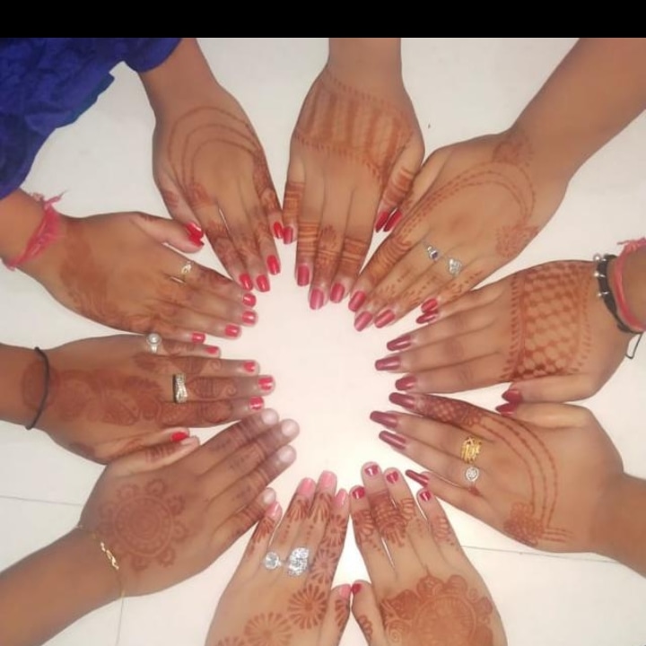 Seema Beauty Parlour