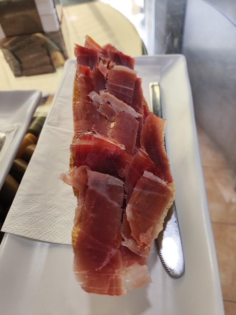 Cafeteria Willy ejido — Comida y bebida