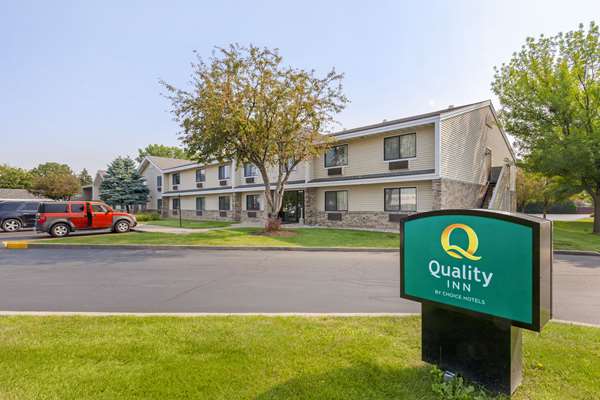 Quality Inn - Hotel in Oshkosh , United States of America