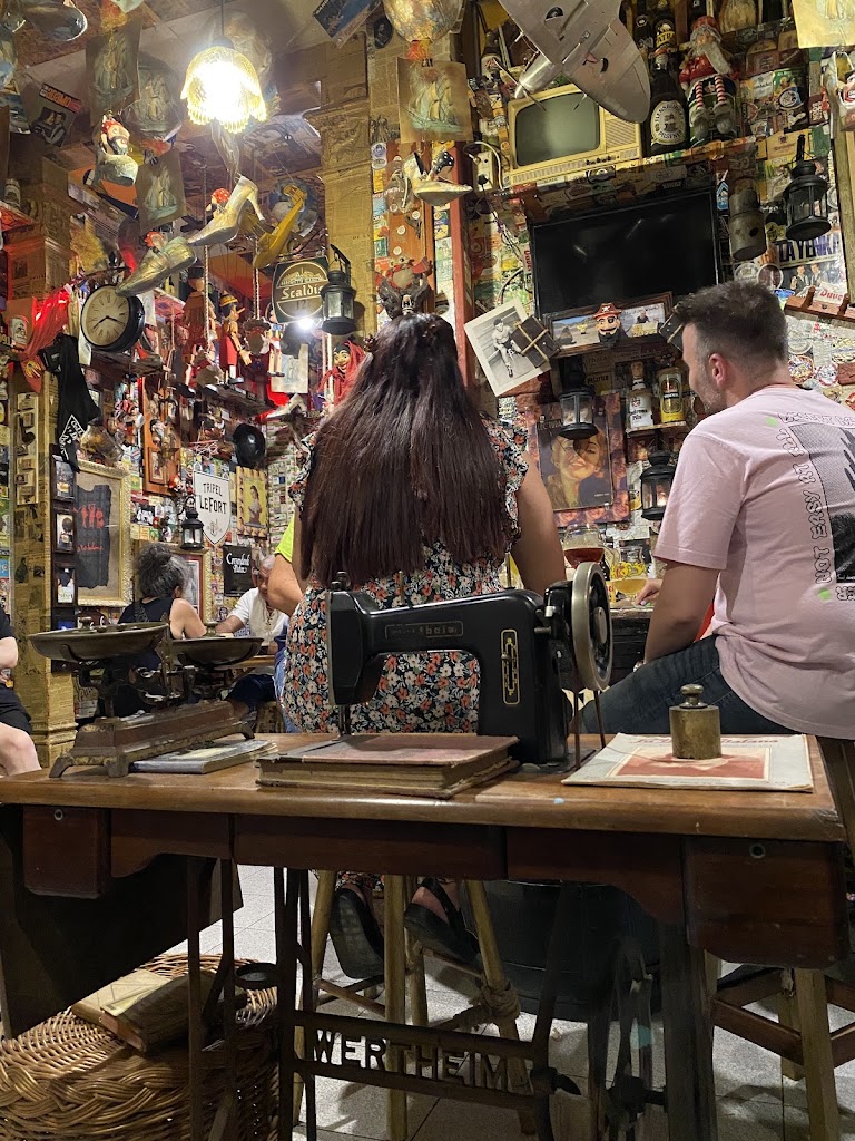 4 Pedres — Ambiente