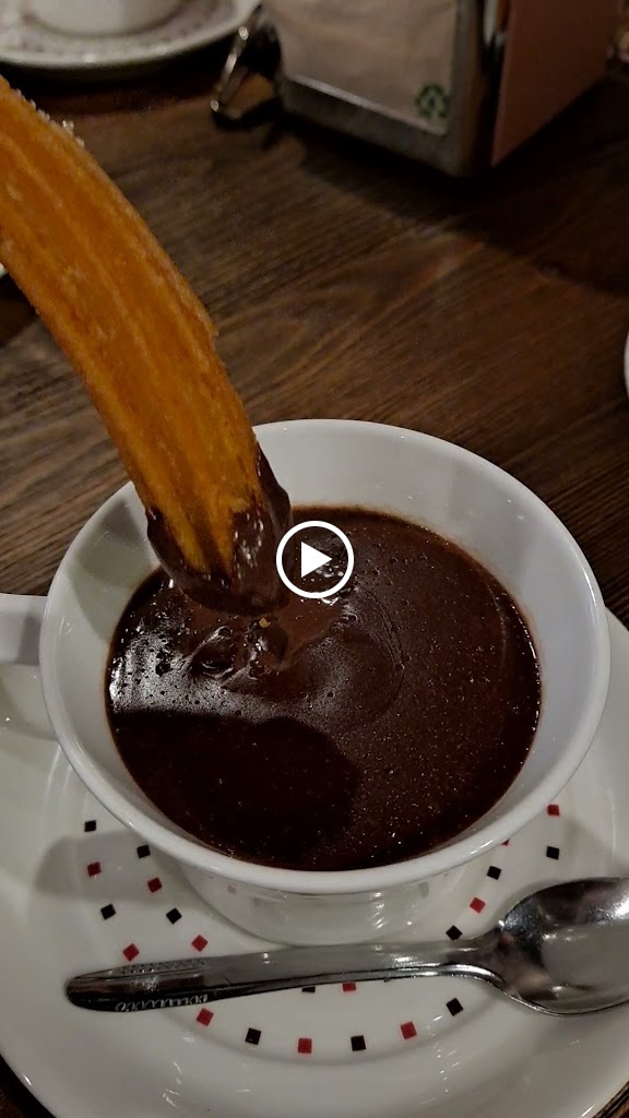 Diamante Chocolateria Churreria — Videos