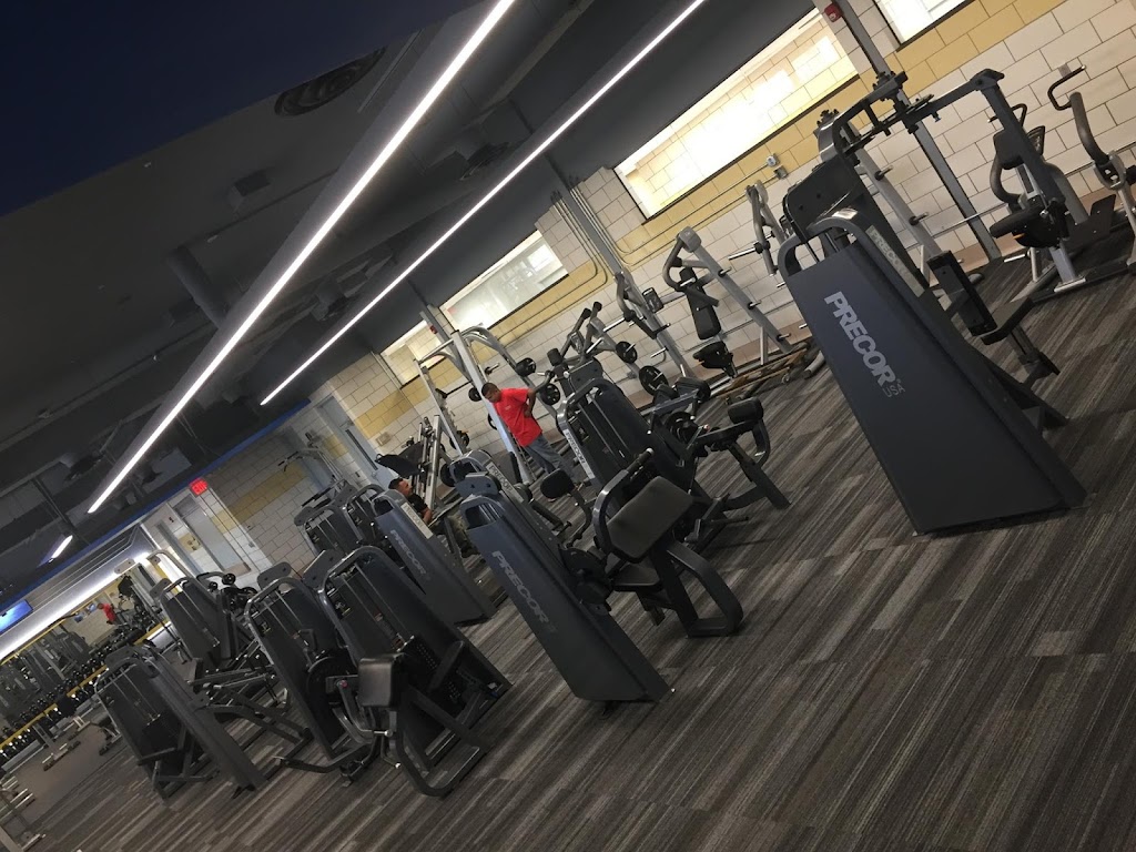  Metro KC Fitness - Argentine