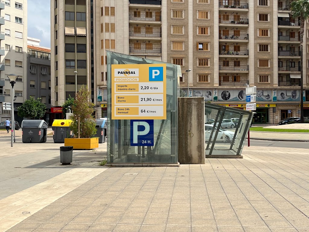 Parking Placa Generalitat