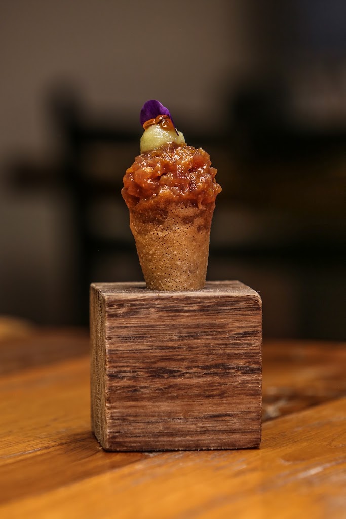 OMBU Santa Catalina — Comida y bebida