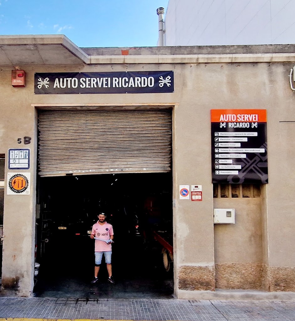 Auto Servicio Ricardo — Exterior