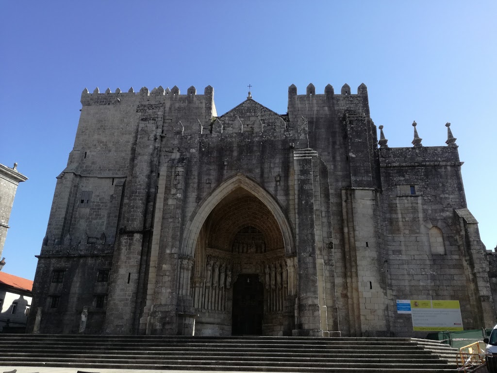 "Musica no Claustro". Festival na Catedral de Tui