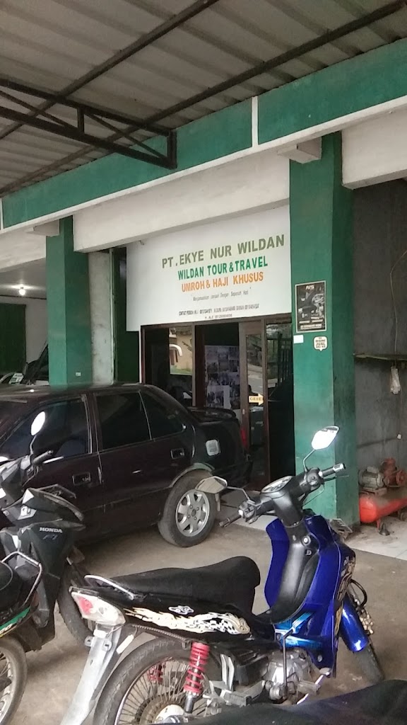 BENGKEL EKYE MOTOR DAN MOBIL