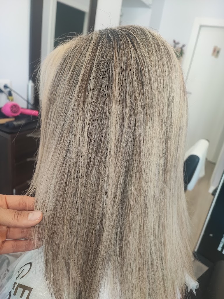 Peluqueria y Estetica Casco Antiguo — Del propietario