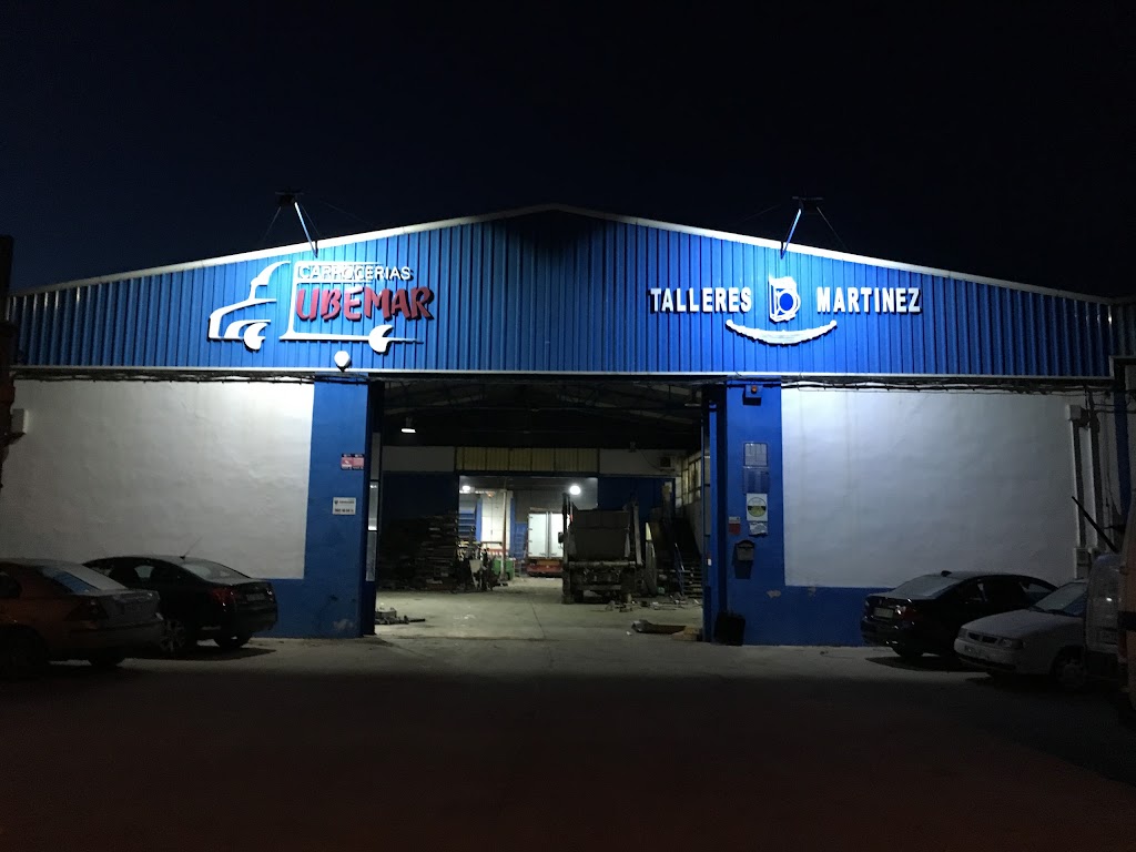 Carrocerias Ubemar - Talleres Martinez — Exterior