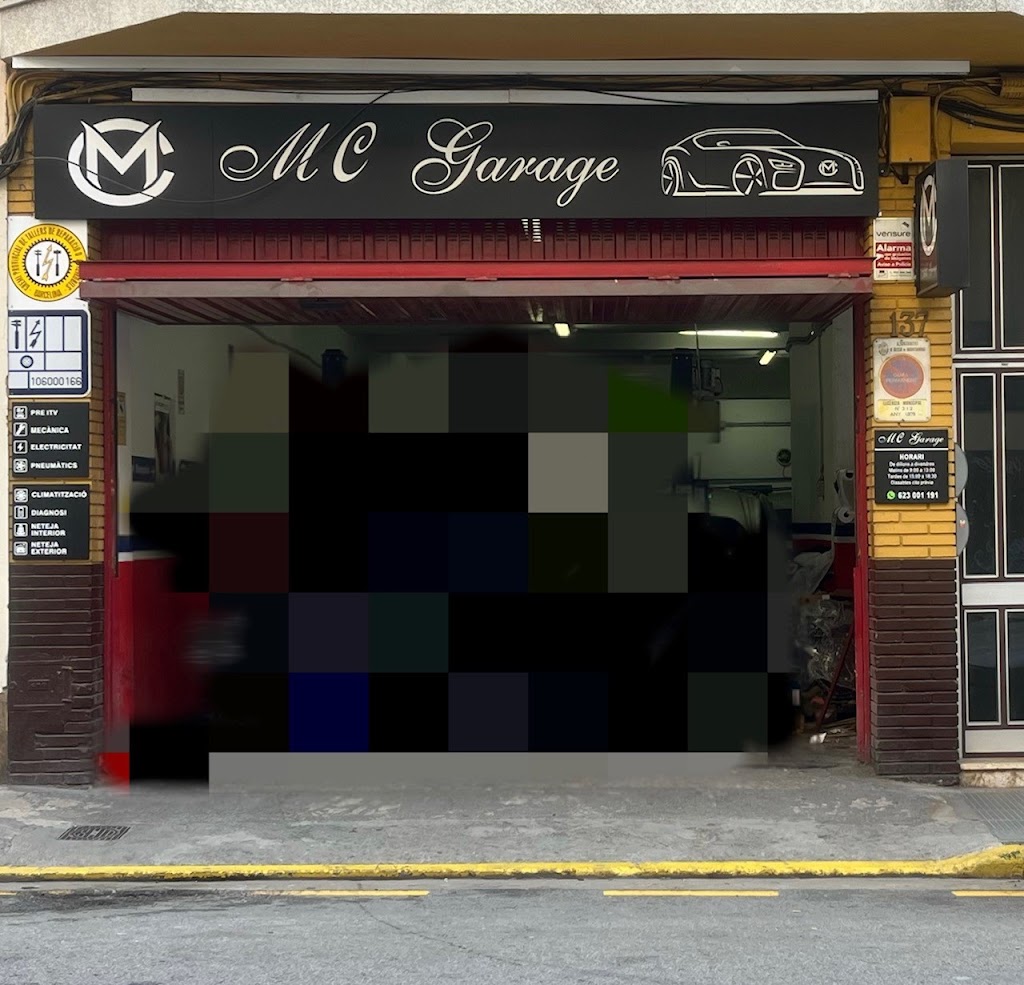 Taller MC garage — Exterior