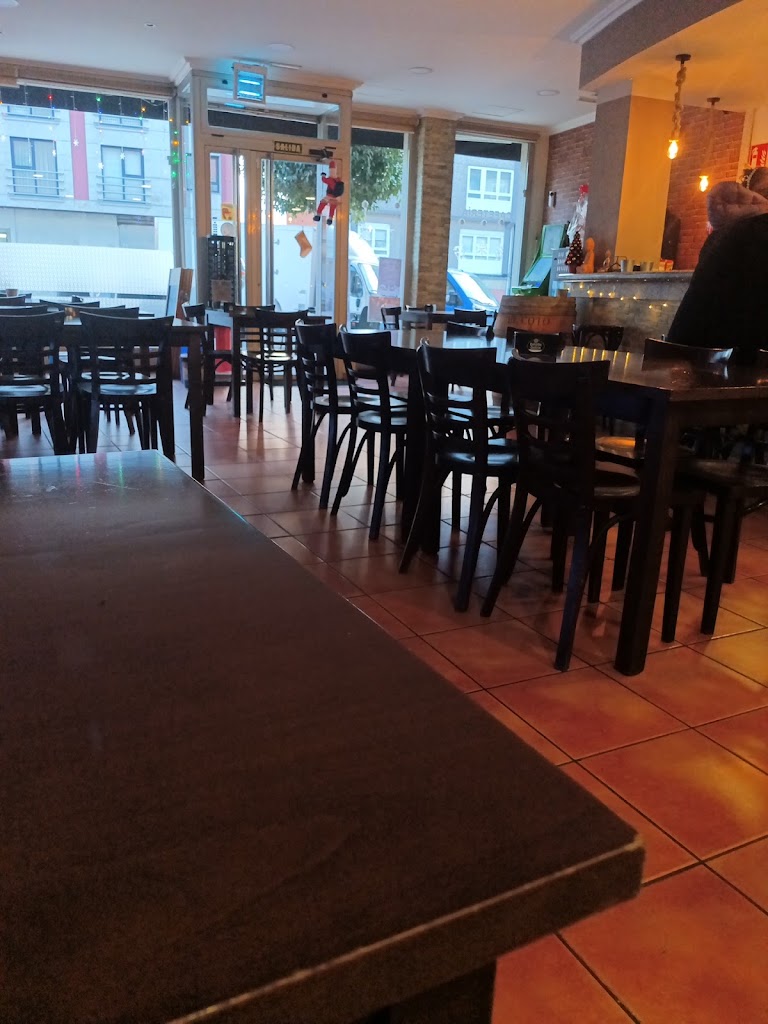 Cafe Bar M2 — Ambiente