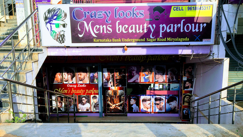 Crazy Looks Men S Beauty Parlor