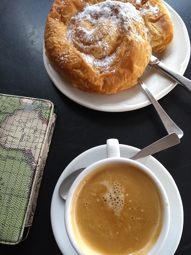 CAFE LA RAMBLA — Comida y bebida