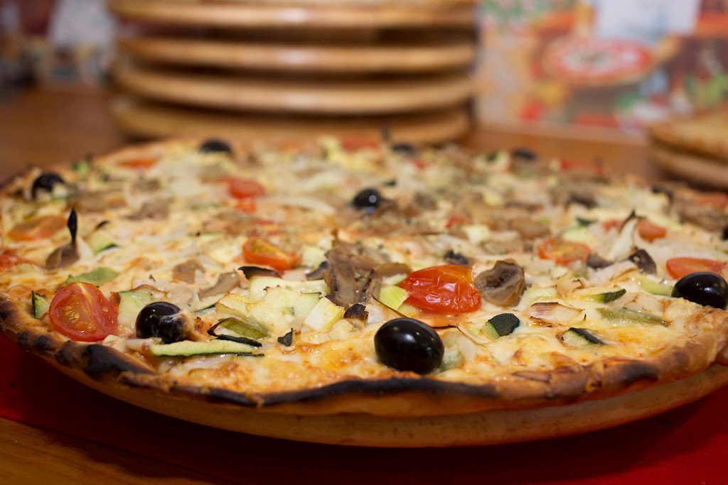 Pizzeria Hermanos Gonzalez — Pizza