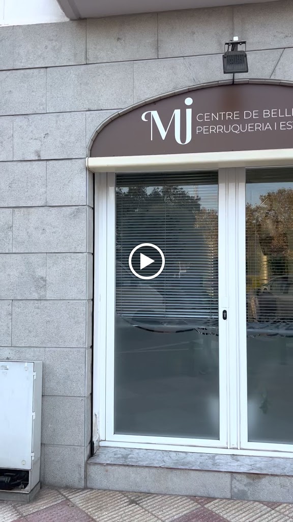 Mireia Peluqueria y Estetica — Exterior