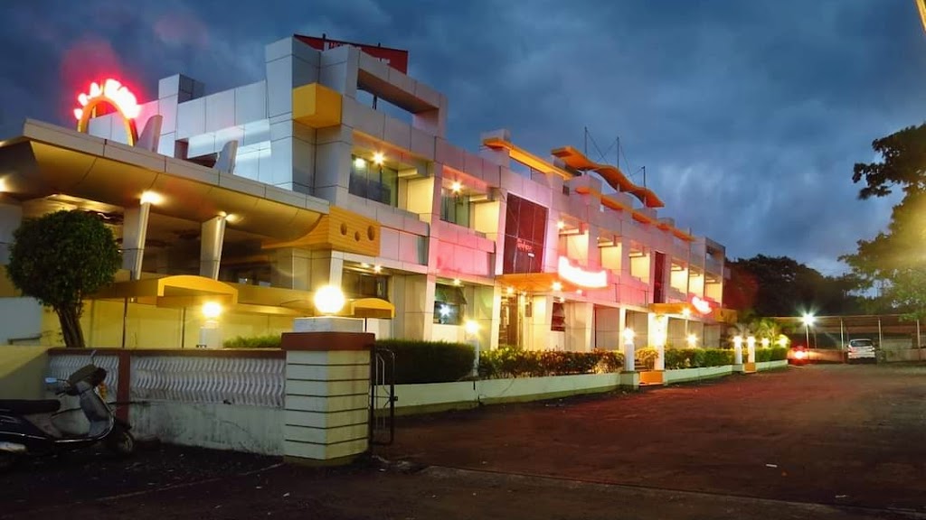 Hotel Alankar Deluxe