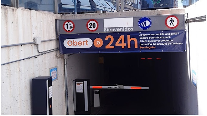 Parking Plaza del Mercado telpark by Empark