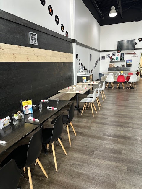  Skinny Vic's Diner & Coffee Stop