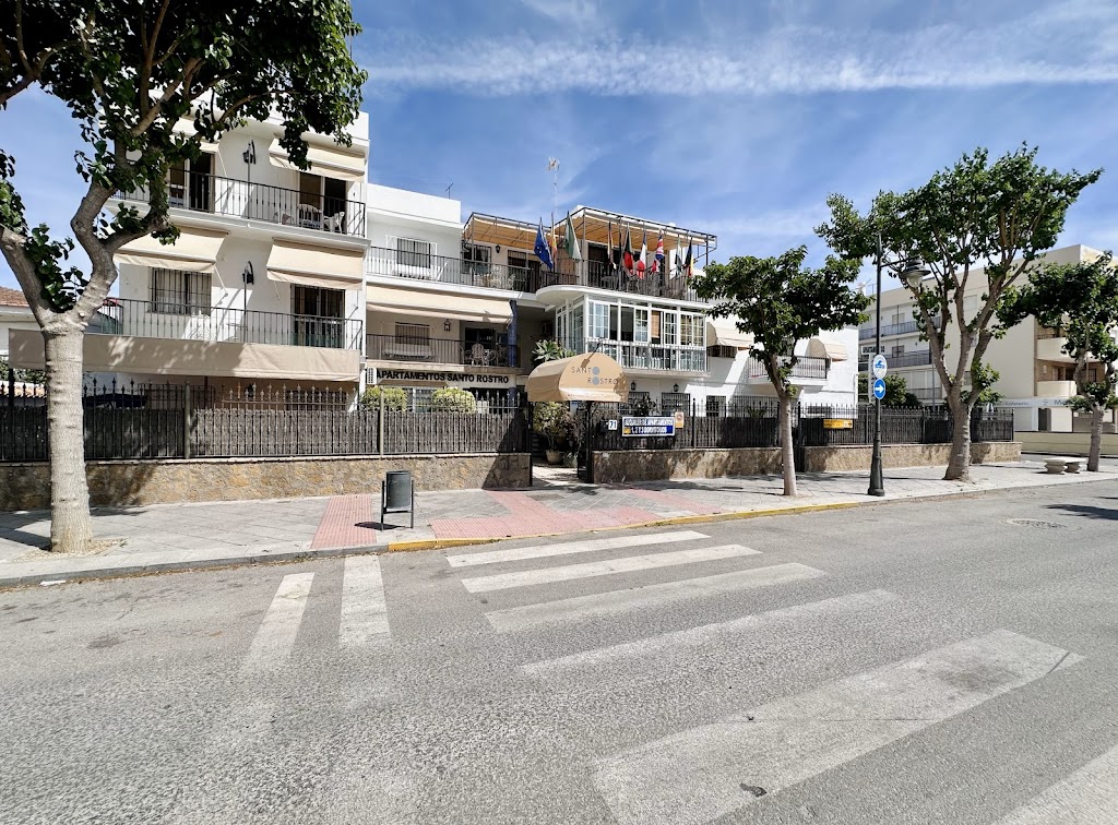 Apartamentos Turisticos Santo Rostro