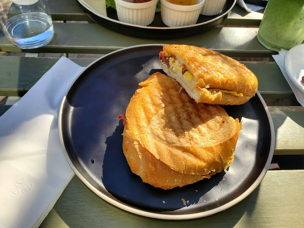 Breakfast Sandwich