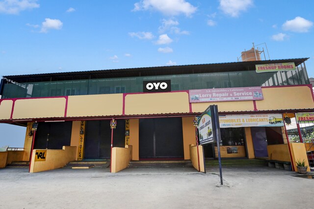 Oyo Hotel Siri Balaji Freshup Rooms