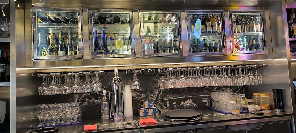 IMPORTANTE BODEGA BAR — Ambiente