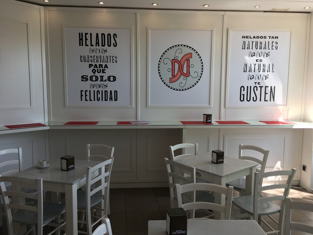 SOLONATURALE - Gelateria Artigianale Italiana — Ambiente