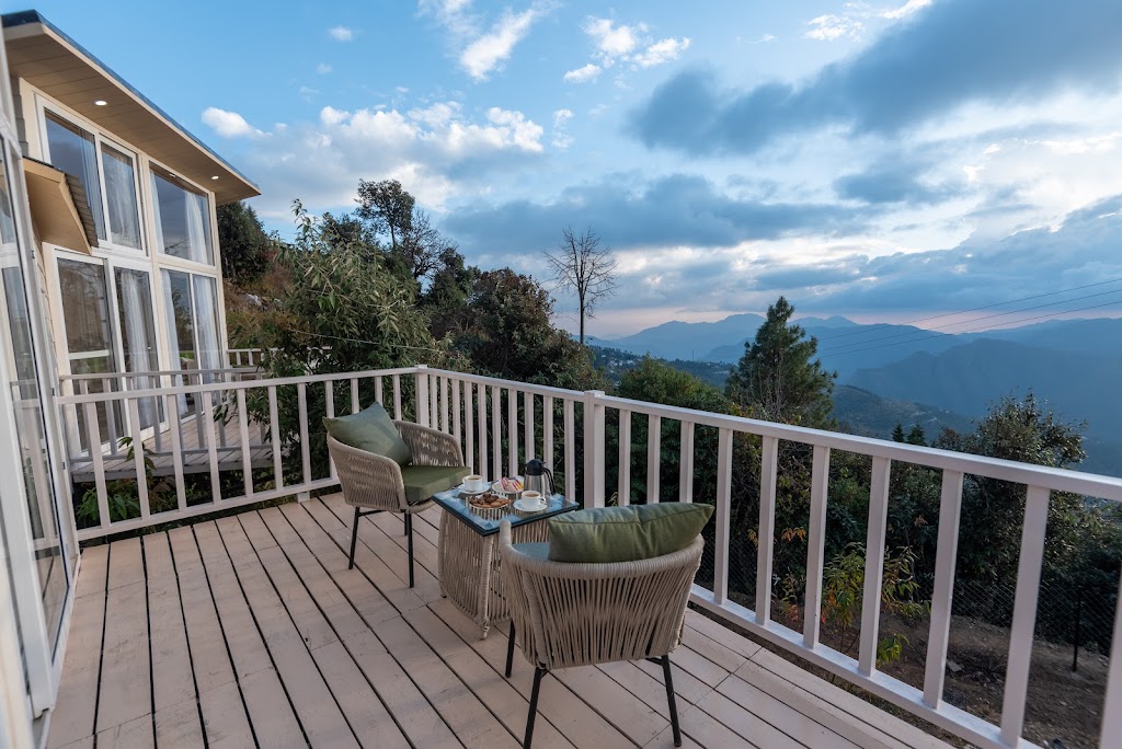 Vinyasa Resort Kanatal