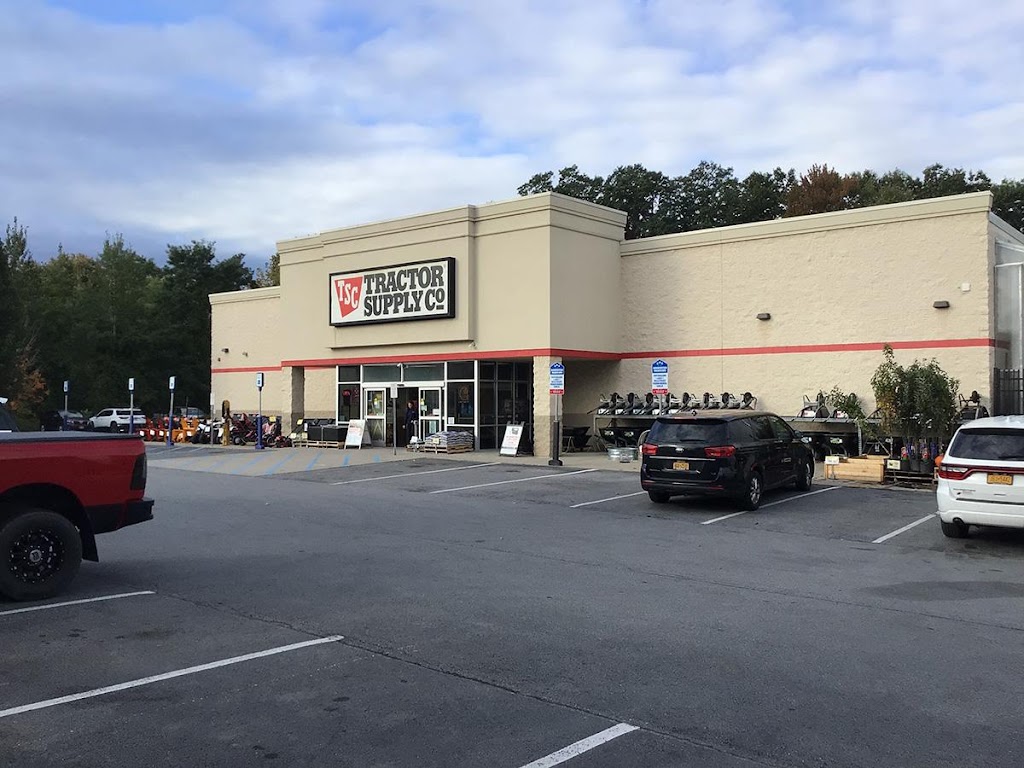 Animal feed store in Clifton Park