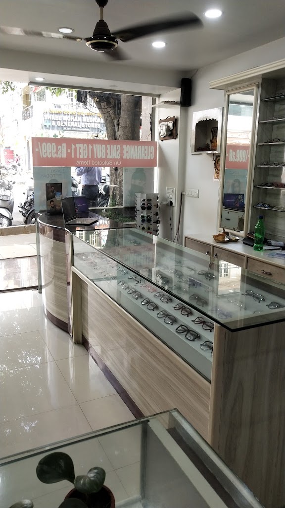 Display case