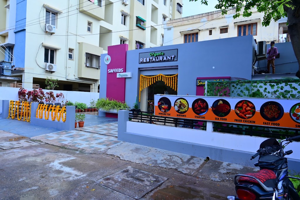 Safeeds Organic Restaurant