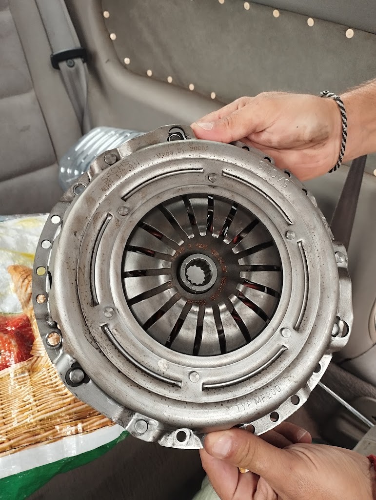 Auto Repuestos Nucho SL