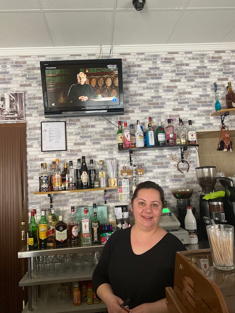 Cafe La Ronda — Ambiente