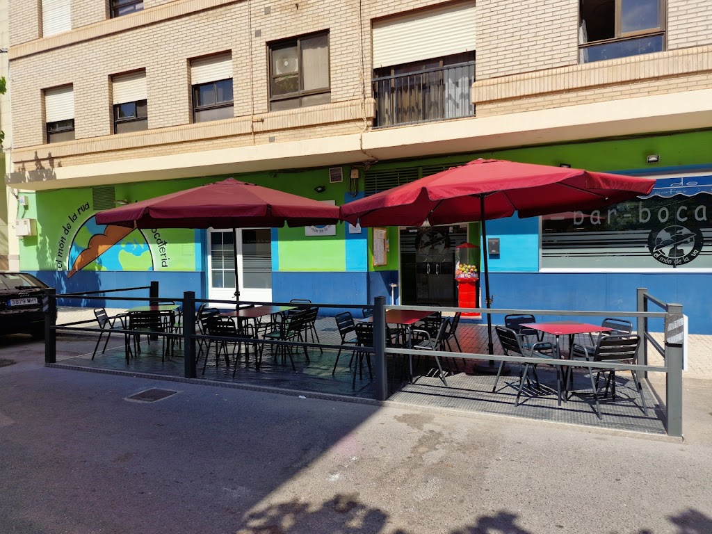 Bar-Bocateria el mon de la rua.