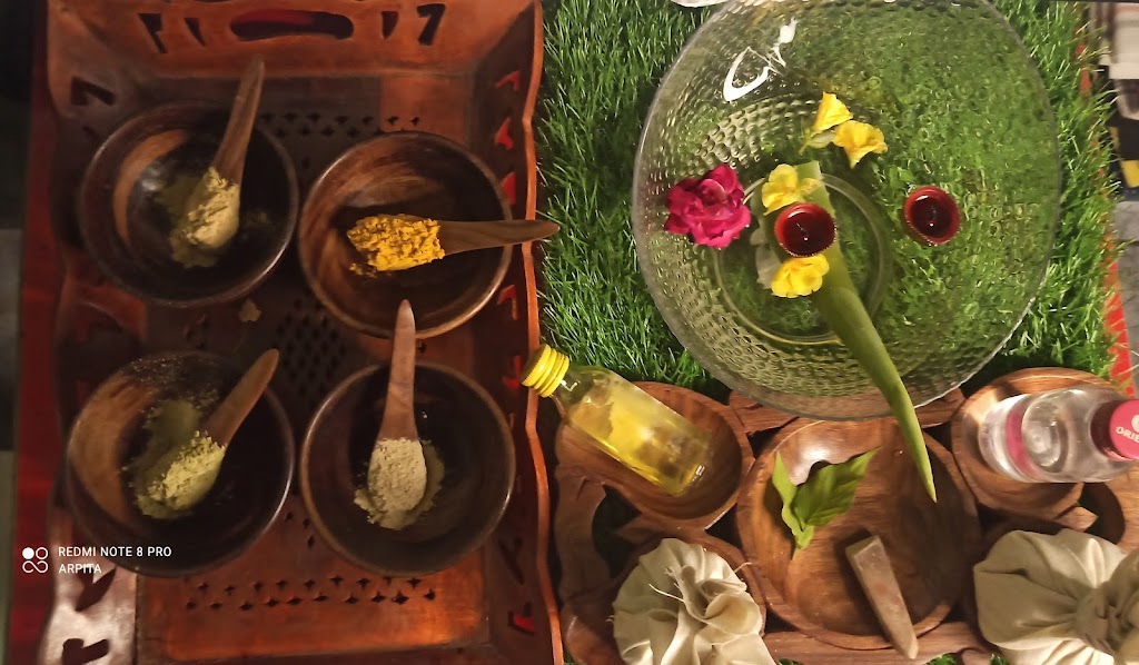 Unique Ladies Beauty Parlour Spa Shudhu Maatr Mhilaader Jny