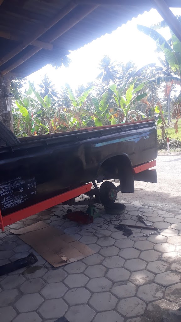 Bengkel Mobil G-O & line