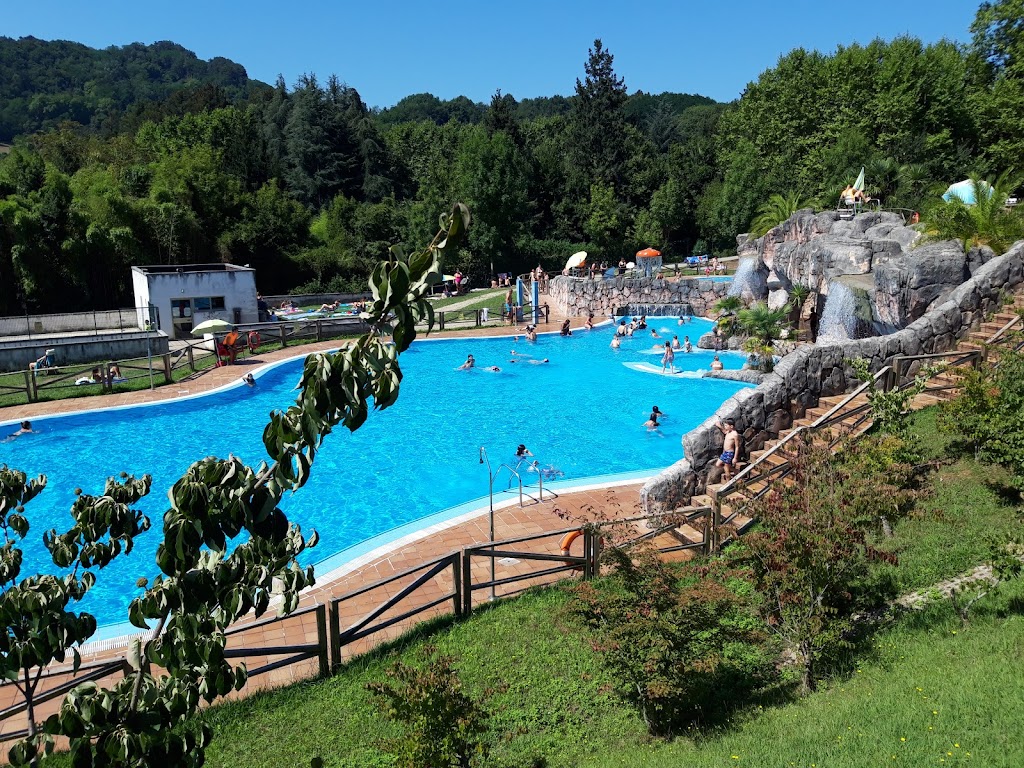 Hernaniko kanpoko Udal Igerilekuak/Piscinas exteriores municipales de Hernani.