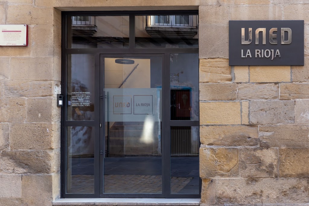 Universidad Nacional de Educacion a Distancia en La Rioja. UNED — Del propietario