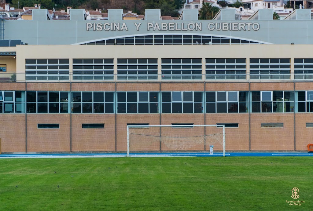 PISCINA-PABELLON CUBIERTO MUNICIPAL NERJA