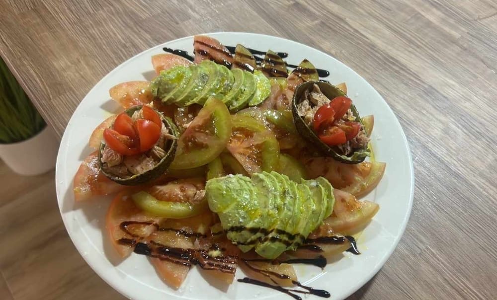 Restaurante Meson Coca — Comida y bebida